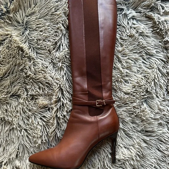Chic Brown Leather Heeled Boots - Picture 1 of 4